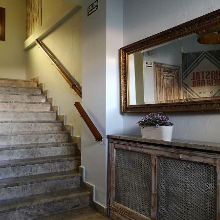 Hostal Becerril Becerril de la Sierra Luaran gambar